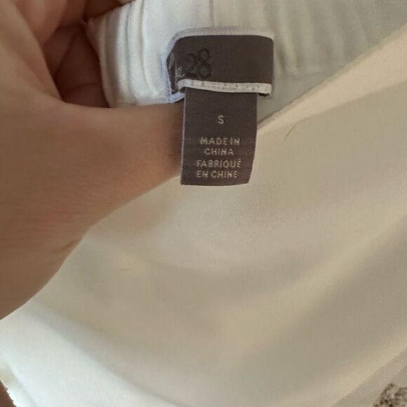 WOMENS TOP SIZE SMALL - Picture 3 of 4